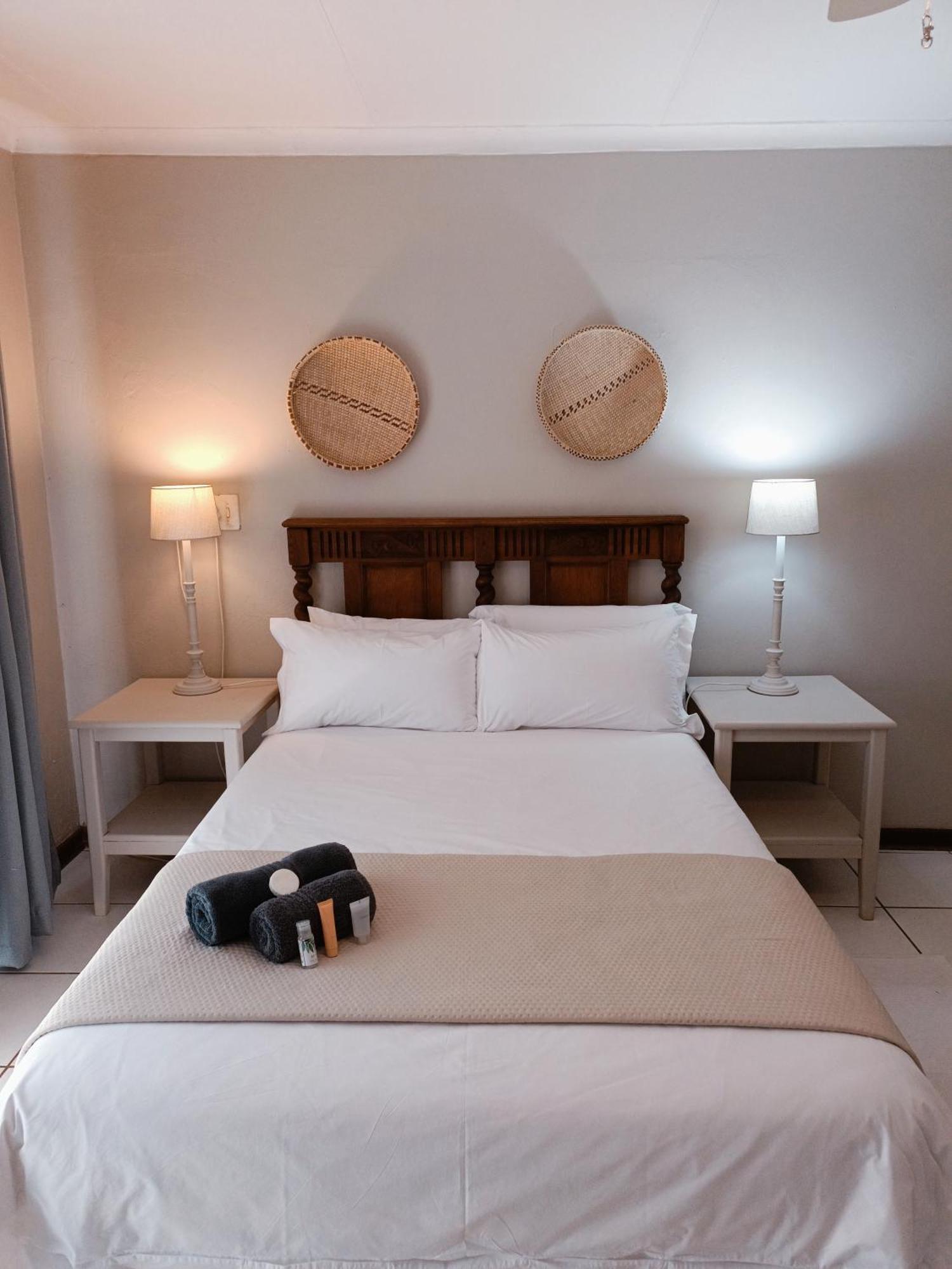 Pecan Farm Guesthouse Louis Trichardt Extérieur photo