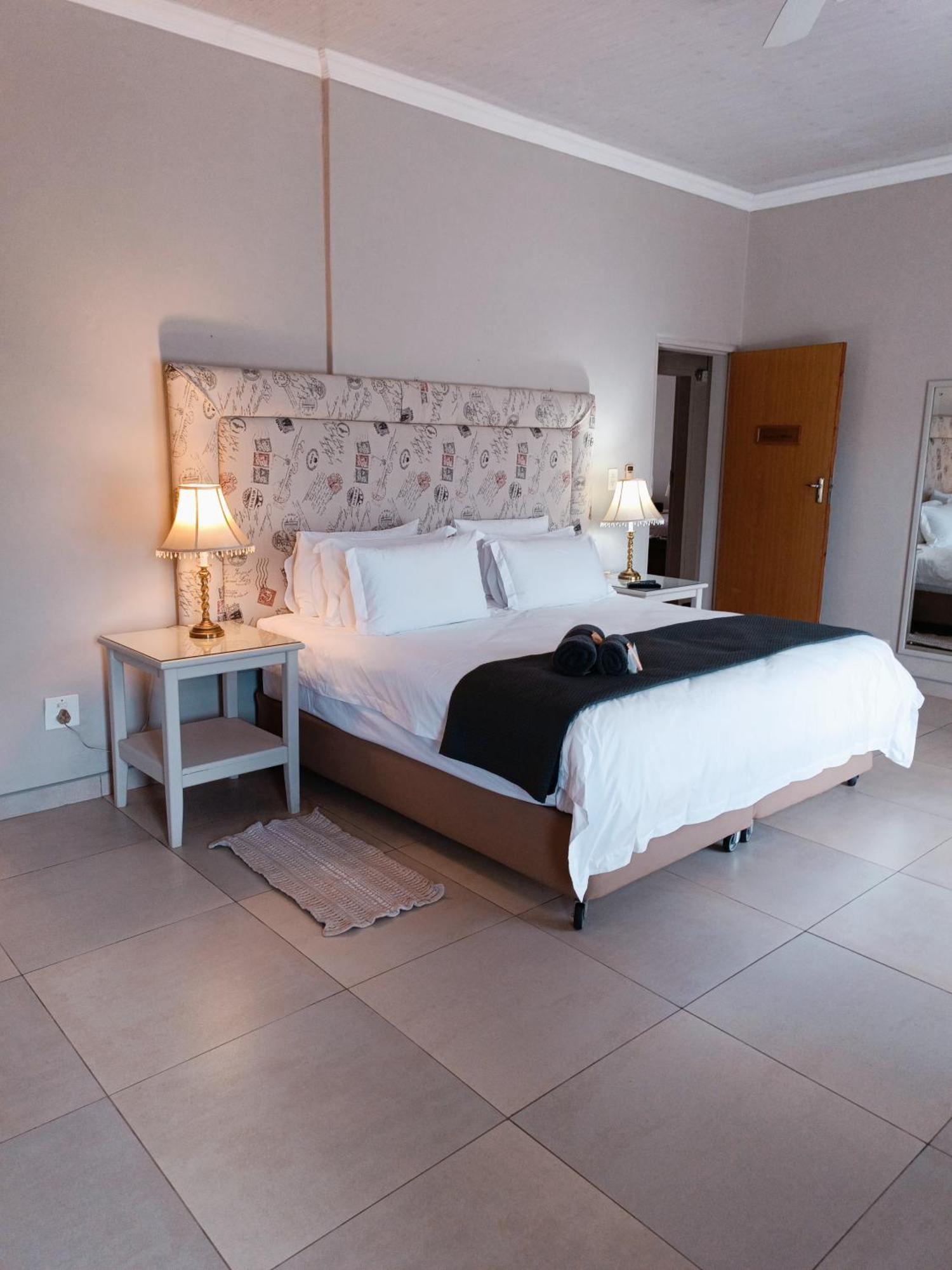 Pecan Farm Guesthouse Louis Trichardt Extérieur photo