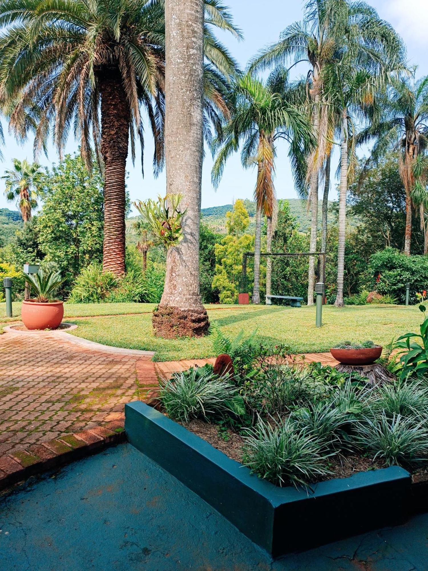 Pecan Farm Guesthouse Louis Trichardt Extérieur photo